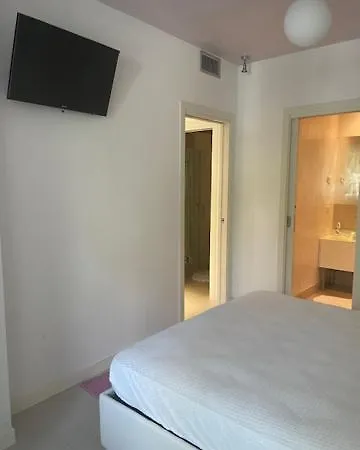 Albatross - Piazza Aurora